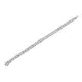 18K White Gold 5.0 Carat Princess Diamond Buckle Link Bracelet