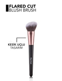 Flormar Angled Blush Brush for Seamless Application 1 Count