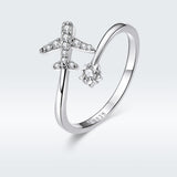 925 Sterling Silver Ring with CZ and Platinum Plated Finish