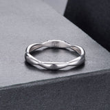 925 Sterling Silver Moissanite Ring with 0.15-0.2cm Gems for Women - Size 6