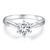 925 Sterling Silver Moissanite & Zircon Ring Size 5