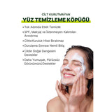 Lunova Cleansing Foam Therapy Hydrating Face Wash 150 ml