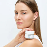 Shiniq Moisture Therapy Hydrating Gel Cream for Plump Skin 50ml